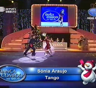 DANSER AVEC MOI SUR LA GLACE 