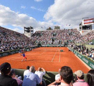 ROLAND GARROS