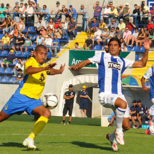 <p>SECOND LEAGUE FOOTBALL</p>