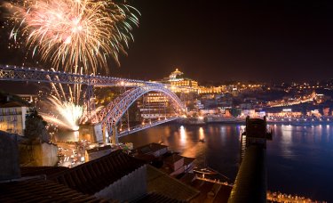 FOGO DE ARTIFÍCIO FIM DE ANO 